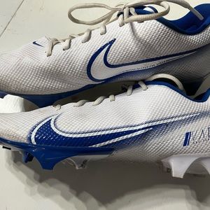 Nike vapor footwear cleats